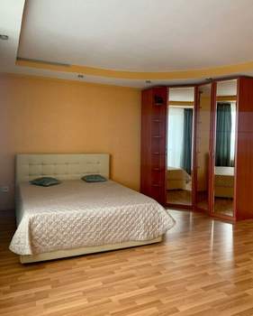 1-к квартира, на длительный срок, 42м2, 7/10 этаж