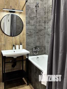 1-к квартира, посуточно, 32м2, 7/9 этаж