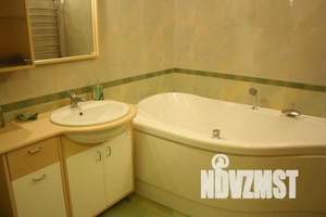 2-к квартира, посуточно, 70м2, 5/10 этаж