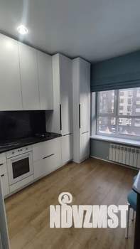 1-к квартира, посуточно, 35м2, 4/9 этаж