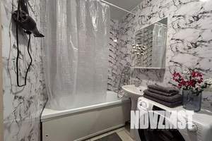 1-к квартира, посуточно, 30м2, 7/18 этаж