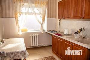 2-к квартира, посуточно, 60м2, 1/1 этаж
