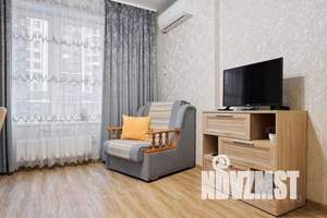 1-к квартира, посуточно, 40м2, 3/21 этаж
