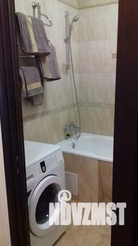 1-к квартира, посуточно, 42м2, 4/15 этаж