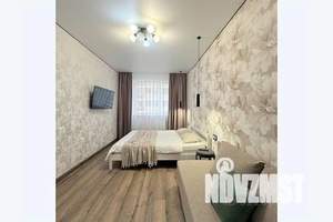 1-к квартира, посуточно, 40м2, 12/20 этаж