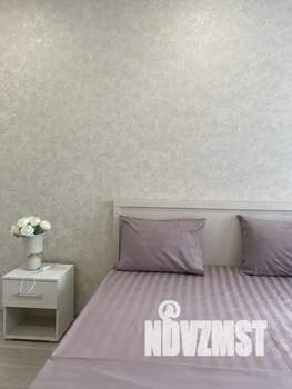 1-к квартира, посуточно, 40м2, 5/20 этаж