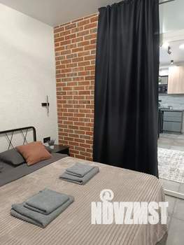 2-к квартира, посуточно, 37м2, 22/25 этаж