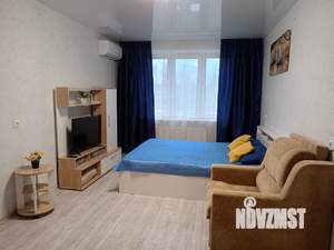 1-к квартира, посуточно, 35м2, 3/19 этаж