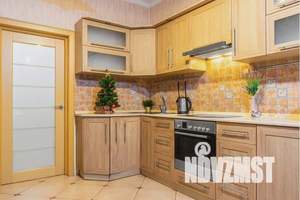 2-к квартира, посуточно, 90м2, 8/14 этаж