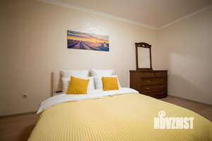 3-к квартира, посуточно, 82м2, 4/10 этаж