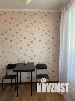 1-к квартира, посуточно, 40м2, 14/19 этаж