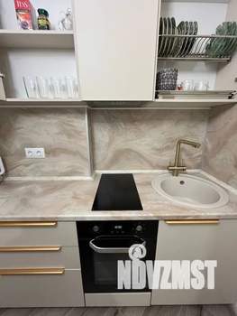 1-к квартира, посуточно, 28м2, 10/25 этаж