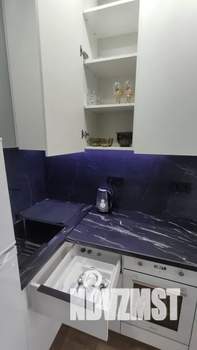 1-к квартира, посуточно, 35м2, 4/9 этаж