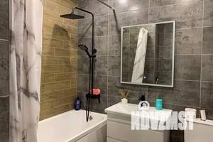 1-к квартира, посуточно, 38м2, 12/17 этаж