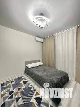 Студия квартира, посуточно, 28м2, 14/24 этаж