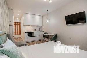 1-к квартира, посуточно, 33м2, 10/25 этаж