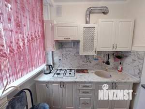 2-к квартира, посуточно, 40м2, 2/4 этаж