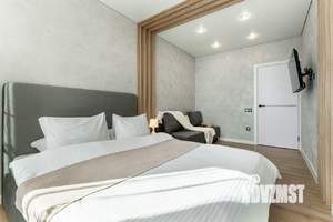 1-к квартира, посуточно, 42м2, 18/25 этаж