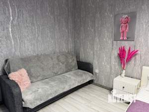 1-к квартира, посуточно, 40м2, 2/25 этаж