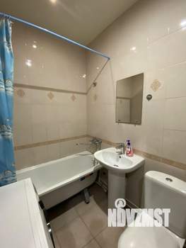 Студия квартира, посуточно, 27м2, 12/17 этаж