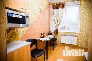 1-к квартира, посуточно, 39м2, 1/1 этаж