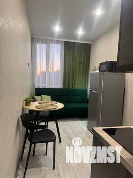 1-к квартира, посуточно, 38м2, 20/25 этаж