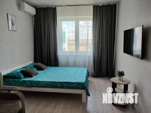 1-к квартира, посуточно, 40м2, 9/18 этаж