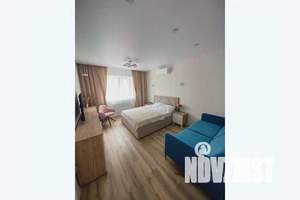 1-к квартира, посуточно, 36м2, 3/25 этаж