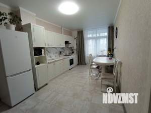 2-к квартира, посуточно, 71м2, 1/1 этаж