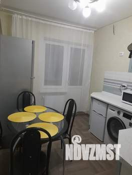 1-к квартира, посуточно, 40м2, 8/25 этаж