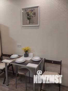 Студия квартира, посуточно, 28м2, 1/19 этаж