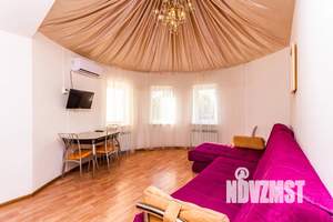 2-к квартира, посуточно, 46м2, 3/3 этаж