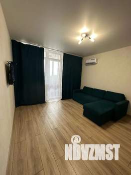 2-к квартира, посуточно, 40м2, 7/17 этаж