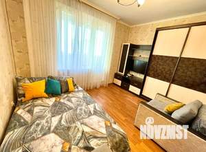 Студия квартира, посуточно, 28м2, 6/18 этаж