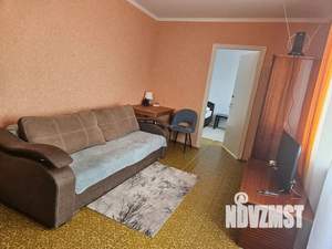 2-к квартира, посуточно, 45м2, 4/9 этаж
