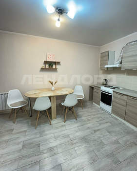 1-к квартира, на длительный срок, 44м2, 1/10 этаж