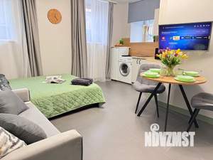 Студия квартира, посуточно, 25м2, 1/4 этаж
