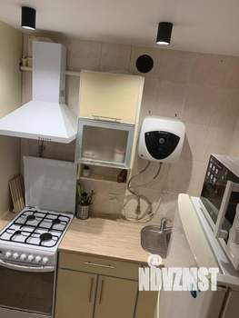 2-к квартира, посуточно, 48м2, 1/1 этаж