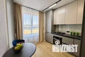 1-к квартира, посуточно, 35м2, 3/25 этаж