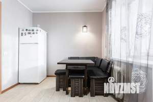 1-к квартира, посуточно, 40м2, 10/10 этаж