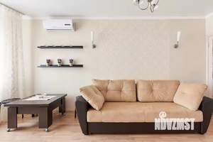 1-к квартира, посуточно, 39м2, 6/12 этаж