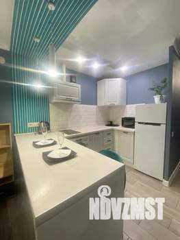 1-к квартира, посуточно, 32м2, 4/9 этаж