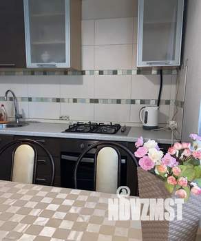 2-к квартира, посуточно, 46м2, 1/2 этаж