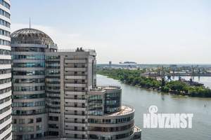 1-к квартира, посуточно, 50м2, 12/32 этаж