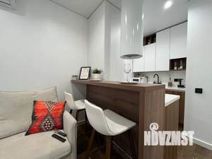 1-к квартира, посуточно, 45м2, 18/30 этаж