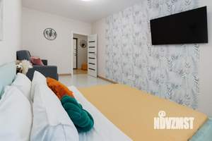 1-к квартира, посуточно, 41м2, 1/1 этаж