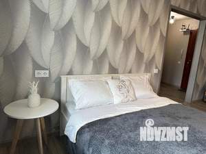 1-к квартира, посуточно, 32м2, 7/10 этаж