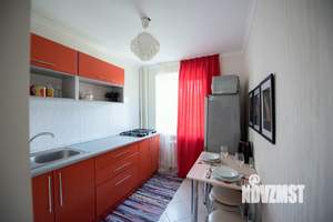 1-к квартира, посуточно, 42м2, 1/1 этаж