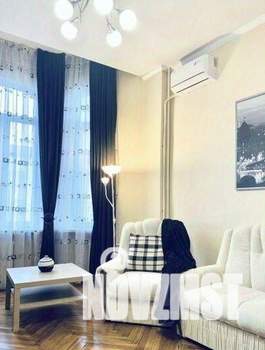 2-к квартира, посуточно, 62м2, 1/1 этаж