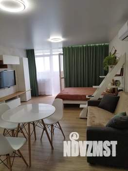 Студия квартира, посуточно, 38м2, 14/18 этаж